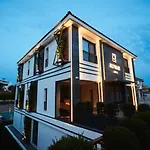 Hotel Ruwais Çeşme