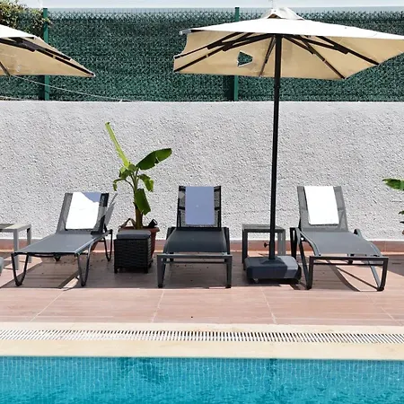 Ruwais Hotel Cesme